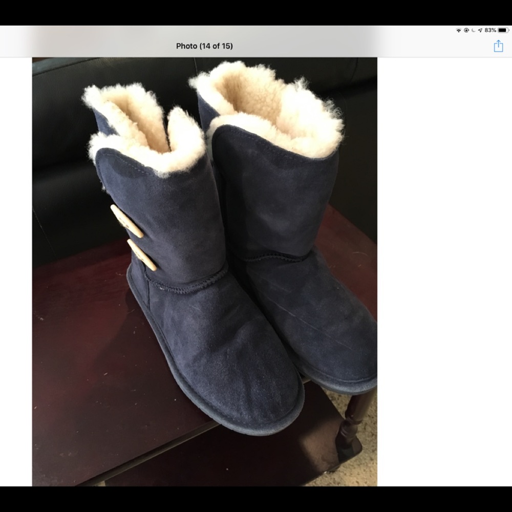 Bearpaw sherpa navy boots